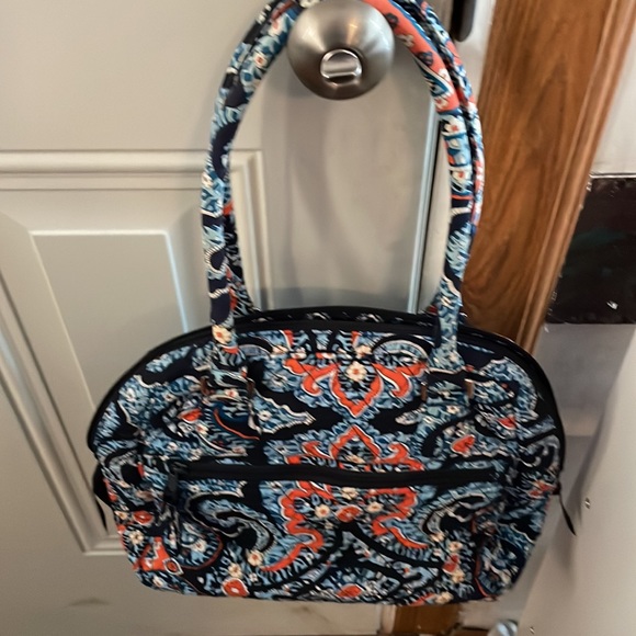 Vera Bradley Bowler Bag with Matching Walet - Picture 5 of 14